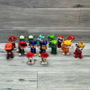 Paw Patrol Rescue Team Lot acción figures lot